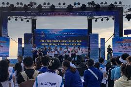 Ngành du lịch Khánh Hòa phát động phong trào Ngày Chủ nhật xanh, hạn chế sử dụng túi nilong, làm sạch biển