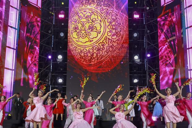 在阳历新年节日举行14个文化及艺术、体育活动