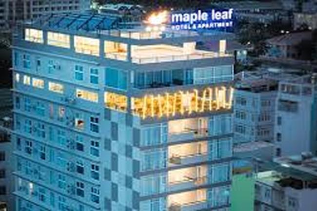 Khách sạn Maple Leaf