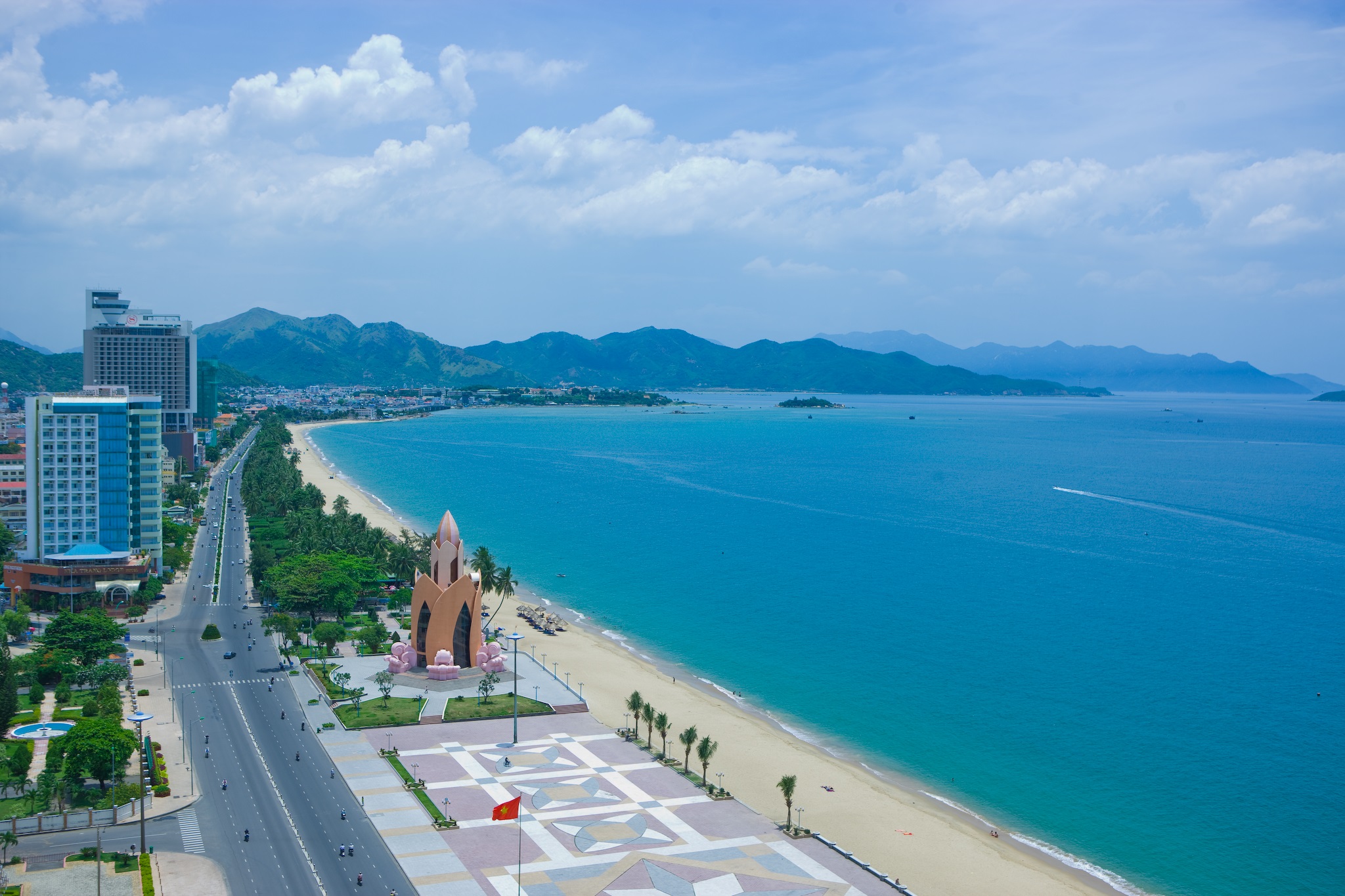 Công ty TNHH Dịch vụ và Du lịch Biển Việt