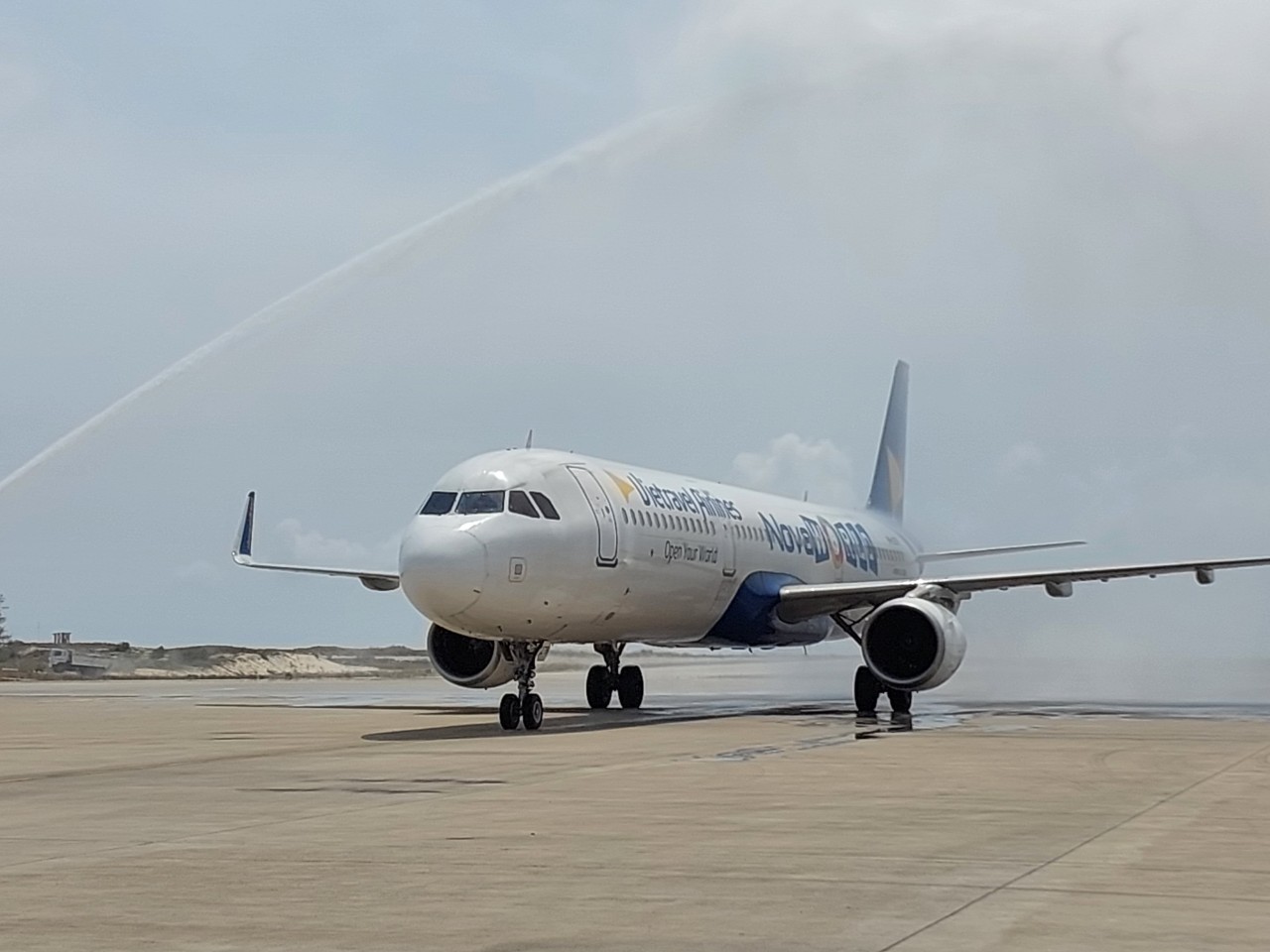 Vietravel Airlines launches first charter flight from Deagu (Korea) to Khanh Hoa