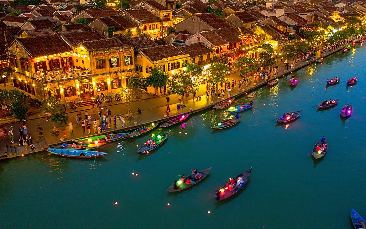 For the 4th time, Vietnam has been honored as the World's Leading Heritage Destination
